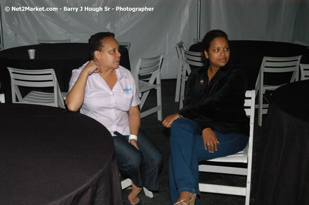 Michael Bolton - Air Jamaica Jazz & Blues Festival 2007 - The Art of Music -  Thursday, January 25th - 10th Anniversary - Air Jamaica Jazz & Blues Festival 2007 - The Art of Music - Tuesday, January 23 - Saturday, January 27, 2007, The Aqueduct on Rose Hall, Montego Bay, Jamaica - Negril Travel Guide, Negril Jamaica WI - http://www.negriltravelguide.com - info@negriltravelguide.com...!