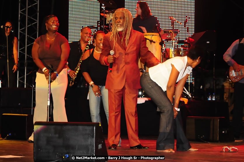 Billy Ocean at the Air Jamaica Jazz and Blues Festival 2008 The Art of Music - Saturday, January 26, 2008 - Air Jamaica Jazz & Blues 2008 The Art of Music venue at the Aqaueduct on Rose Hall Resort & Counrty Club, Montego Bay, St. James, Jamaica W.I. - Thursday, January 24 - Saturday, January 26, 2008 - Photographs by Net2Market.com - Claudine Housen & Barry J. Hough Sr, Photographers - Negril Travel Guide, Negril Jamaica WI - http://www.negriltravelguide.com - info@negriltravelguide.com...!