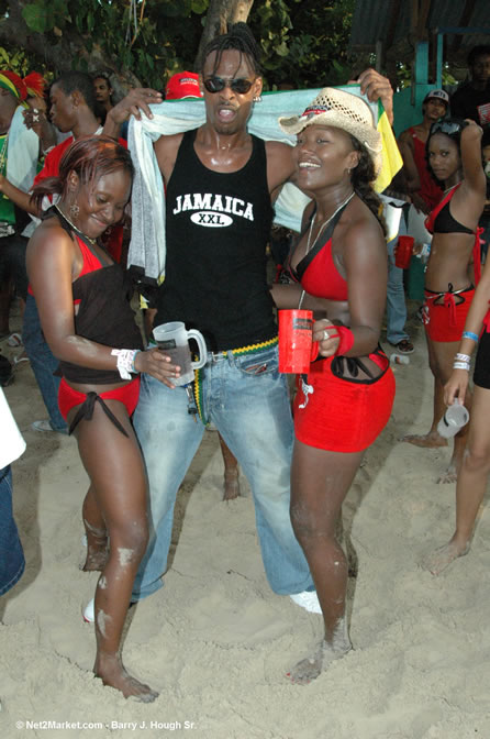 Elephant Man - Kip Rich - Lexus - Appleton Girls and many others - BIKINIS & SHORTS @ CHANCES - Appleton ATI 2005 Negril - Monday, August 1, 2005 - Sponsored by: Appleton Adult Entertainment - Negril Travel Guide, Negril Jamaica WI - http://www.negriltravelguide.com - info@negriltravelguide.com...!