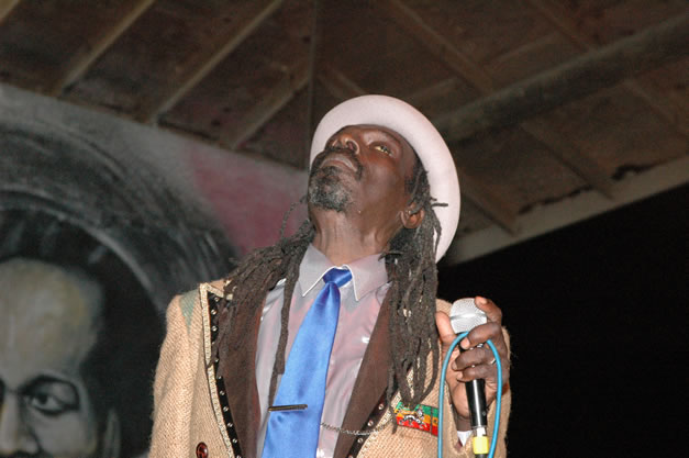 Culture - Culture's last Jamaican Concert - Money Cologne Promotions in Association with Bourbon Beach Presents Summer Splash - Monday, August 7, 2006 - Negril Travel Guide, Negril Jamaica WI - http://www.negriltravelguide.com - info@negriltravelguide.com...!