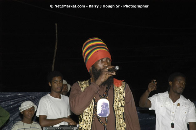 Club Riddim 365 - Negril's Newest Night Club - Club Riddim 365 Presents - Pinchers, Jah Thomas, General Trees, Panther, Black Kat Sound, DJ Glama Wayne, MC Tony Williams - Friday, November 9, 2007 at Lolly's Plaza, Nom Priel Road, Negril, Jamaica, W.I. - Photographs by Net2Market.com - Barry J. Hough Sr, Photographer - Negril Travel Guide, Negril Jamaica WI - http://www.negriltravelguide.com - info@negriltravelguide.com...!