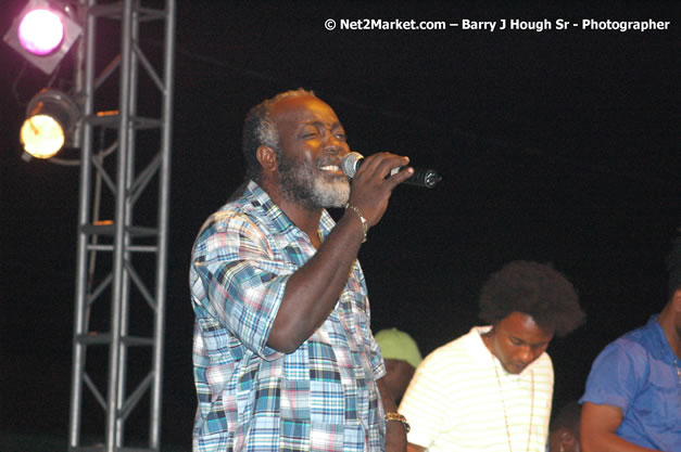 Cross De Harbour @ Lucea Car Park presented by Linkz Entertainment in association with Lucea Chamber of Commerce - Featuring Freddy Mc Gregor, Iley Dread, Mr. Vegas, Lt. Elmo, Champagne, Merital, CC, Brillant, TQ, Mad Dog, Chumps - Lucea, Hanover, Jamaica - Negril Travel Guide.com, Negril Jamaica WI - http://www.negriltravelguide.com - info@negriltravelguide.com...!