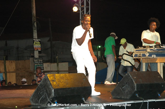 Cross De Harbour @ Lucea Car Park presented by Linkz Entertainment in association with Lucea Chamber of Commerce - Featuring Freddy Mc Gregor, Iley Dread, Mr. Vegas, Lt. Elmo, Champagne, Merital, CC, Brillant, TQ, Mad Dog, Chumps - Lucea, Hanover, Jamaica - Negril Travel Guide.com, Negril Jamaica WI - http://www.negriltravelguide.com - info@negriltravelguide.com...!