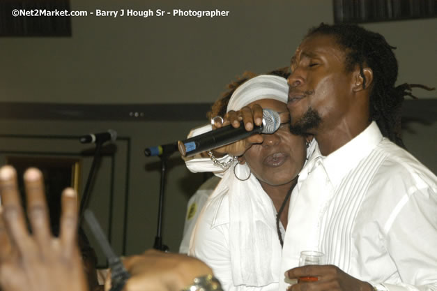 Jah Cure and Mother Pansetta Campbell - Reflections - Cure Fest 2007 - All White Birth-Night Party - Hosted by Jah Cure - Starfish Trelawny Hotel - Trelawny, Jamaica - Friday, October 12, 2007 - Cure Fest 2007 October 12th-14th, 2007 Presented by Danger Promotions, Iyah Cure Promotions, and Brass Gate Promotions - Alison Young, Publicist - Photographs by Net2Market.com - Barry J. Hough Sr, Photographer - Negril Travel Guide, Negril Jamaica WI - http://www.negriltravelguide.com - info@negriltravelguide.com...!