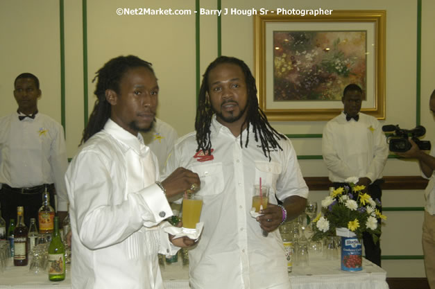 Jah Cure and Guests - Reflections - Cure Fest 2007 - All White Birth-Night Party - Hosted by Jah Cure - Starfish Trelawny Hotel - Trelawny, Jamaica - Friday, October 12, 2007 - Cure Fest 2007 October 12th-14th, 2007 Presented by Danger Promotions, Iyah Cure Promotions, and Brass Gate Promotions - Alison Young, Publicist - Photographs by Net2Market.com - Barry J. Hough Sr, Photographer - Negril Travel Guide, Negril Jamaica WI - http://www.negriltravelguide.com - info@negriltravelguide.com...!