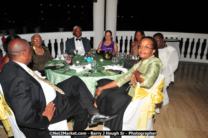 Bird of Paradise Awards & Gala @ Grand Palladium Resort & Spa [Fiesta] - Saturday, August 9, 2008 - Guest Honouree The Most Honourable P.J. Patterson ON, PC, QC - Hanover Homecoming Foundation LTD Jamaica - Wherever you roam ... Hanover bids you ... come HOME - Sunday, August 3 to Saturday, August 9, 2008 - Hanover Jamaica - Photographs by Net2Market.com - Barry J. Hough Sr. Photojournalist/Photograper - Photographs taken with a Nikon D300 - Negril Travel Guide, Negril Jamaica WI - http://www.negriltravelguide.com - info@negriltravelguide.com...!