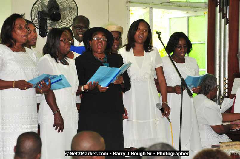 Lucea United Church - Unitied Church in Jamaica and Cayman Islands - Worship Service & Celebration of the Sacrament of Holy Communion - Special Guests: Hanover Homecoming Foundation & His excellency The Most Honourable Professor Sir Kenneth Hall Governor General of Jamaica - Sunday, August 3, 2008 - Hanover Homecoming Foundation LTD Jamaica - Wherever you roam ... Hanover bids you ... come HOME - Sunday, August 3 to Saturday, August 9, 2008 - Hanover Jamaica - Photographs by Net2Market.com - Barry J. Hough Sr. Photojournalist/Photograper - Photographs taken with a Nikon D300 - Negril Travel Guide, Negril Jamaica WI - http://www.negriltravelguide.com - info@negriltravelguide.com...!