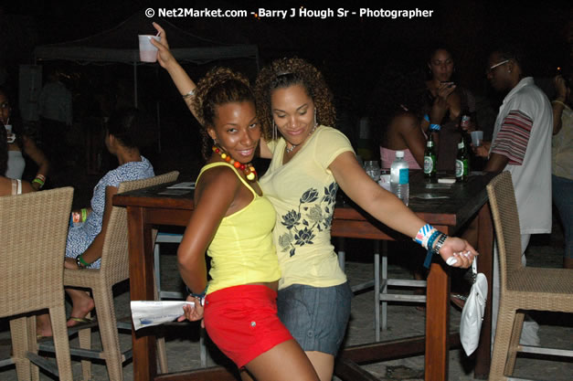 Hybrid Go Ultra - Glamous Life @ Rick's Cafe, Negri, West End - South Beach's most talked about exclusive event for the mature and beautiful - Friday, August 3, 2007, Rick's Cafe, West End, Negril, Westmoreland, Jamaica - Negril Travel Guide.com, Negril Jamaica WI - http://www.negriltravelguide.com - info@negriltravelguide.com...!