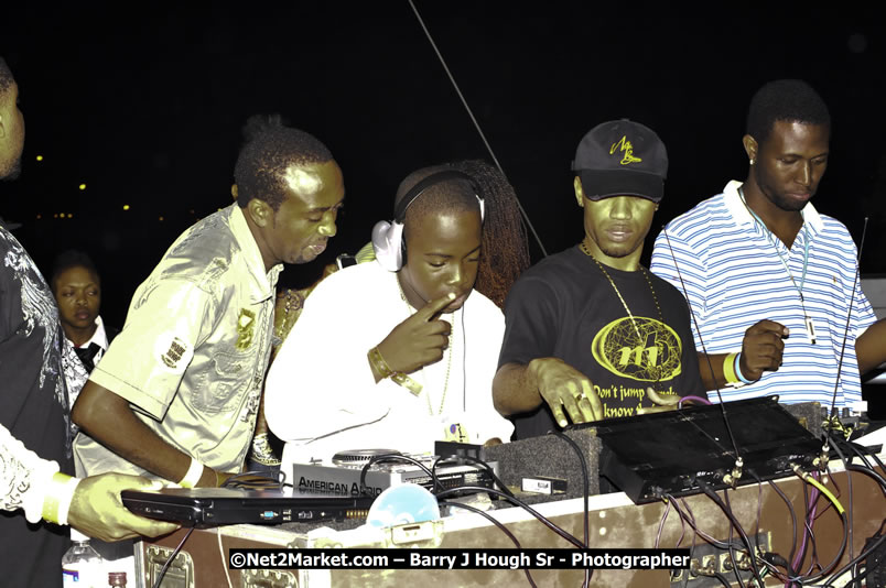 International Dancehall Queen Competition - Big Head Promotions Presents the Red Label Wine Dancehall Queen Competition - Saturday, July 26, 2008 @ Pier One, Montego Bay, Jamaica W.I. - Photographs by Net2Market.com - Barry J. Hough Sr. Photojournalist/Photograper - Photographs taken with a Nikon D300 - Negril Travel Guide, Negril Jamaica WI - http://www.negriltravelguide.com - info@negriltravelguide.com...!