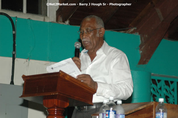 JUTA Tours Negril Chapter Annual Meeting - Clive Gordon Re-Elected as President, May 30, 2007, Negril Hills Golf Course, Sheffield, Westmoreland, Jamaica, W.I.  - Photographs by Net2Market.com - Negril Travel Guide, Negril Jamaica WI - http://www.negriltravelguide.com - info@negriltravelguide.com...!