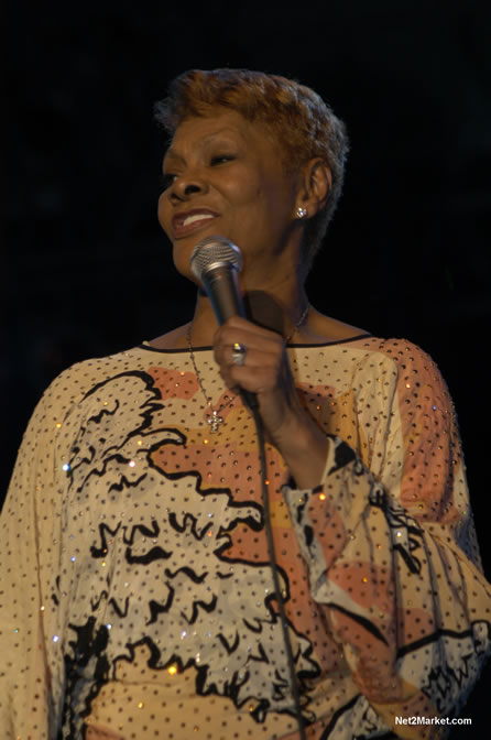 Dionne Warwick - Air Jamaica Jazz & Blues 2005 - The Art Of Music - Cinnamon Hill Golf Course, Rose Hall, Montego Bay - Negril Travel Guide, Negril Jamaica WI - http://www.negriltravelguide.com - info@negriltravelguide.com...!