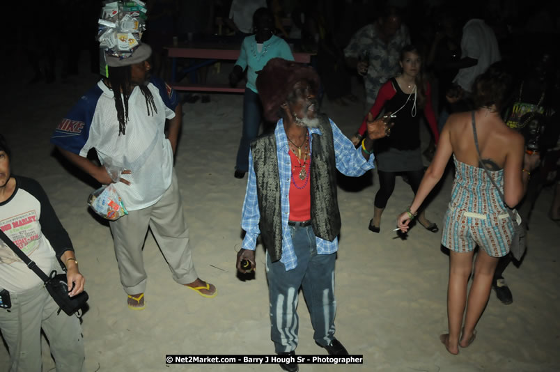 Leroy Sibbles and Gregory Isaacs at Bourbon Beach - Monday, February 11, 2008 - Bourbon Beach, Norman Manley Boulevard, Negril, Westmoreland, Jamaica W.I. - Photographs by Net2Market.com - Barry J. Hough Sr, Photographer - Negril Travel Guide, Negril Jamaica WI - http://www.negriltravelguide.com - info@negriltravelguide.com...!