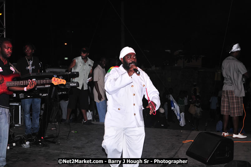 Lucea Cross the Harbour @ Lucea Car Park - All Day Event - Cross the Harbour Swim, Boat Rides, and Entertainment for the Family - Concert Featuring: Bushman, George Nooksl, Little Hero, Bushi One String, Dog Rice and many local Artists - Friday, August 1, 2008 - Lucea, Hanover Jamaica - Photographs by Net2Market.com - Barry J. Hough Sr. Photojournalist/Photograper - Photographs taken with a Nikon D300 - Negril Travel Guide, Negril Jamaica WI - http://www.negriltravelguide.com - info@negriltravelguide.com...!