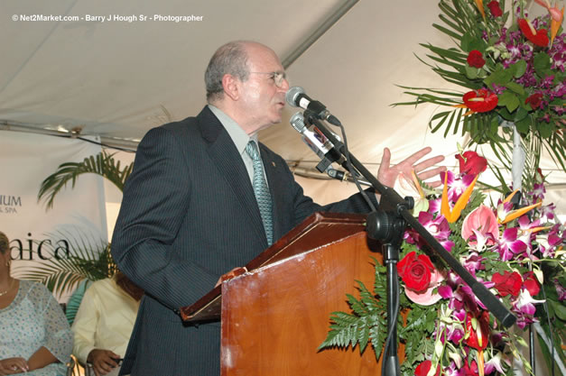 Palladium Hotels & Resorts - Groundbreaking of the 1600-Room Grand Palladium Lady Hamilton Resort & Spa and the Grand Palludium Jamaica Resort & Spa - Special Address: The Most Honorable Portia Simpson-Miller, O.N., M.P., Prime Minister of Jamaica - The Point, Lucea, Hanover, Saturday, November 11, 2006 @ 2:00 pm - Negril Travel Guide, Negril Jamaica WI - http://www.negriltravelguide.com - info@negriltravelguide.com...!