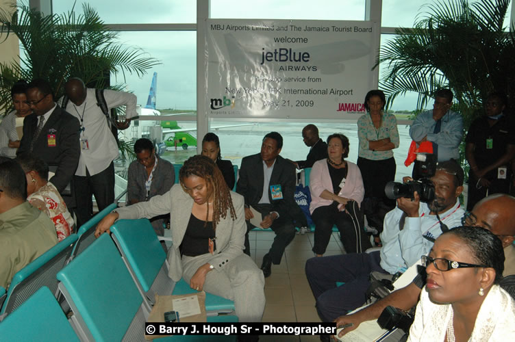 JetBue Airways' Inaugural Air Service between Sangster International Airport, Montego Bay and John F. Kennedy Airport, New York at MBJ Airports Sangster International Airport, Montego Bay, St. James, Jamaica - Thursday, May 21, 2009 - Photographs by Net2Market.com - Barry J. Hough Sr, Photographer/Photojournalist - Negril Travel Guide, Negril Jamaica WI - http://www.negriltravelguide.com - info@negriltravelguide.com...!