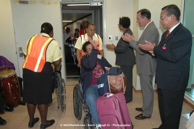 MBJ Airports Limited Welcomes WestJet Airlines - Inaugural Scheduled Service From Toronto Pearsons International Airport - Monday, December 10, 2007 - Sangster International Airport - MBJ Airports Limited, Montego Bay, Jamaica W.I. - Photographs by Net2Market.com - Barry J. Hough Sr, Photographer - Negril Travel Guide, Negril Jamaica WI - http://www.negriltravelguide.com - info@negriltravelguide.com...!