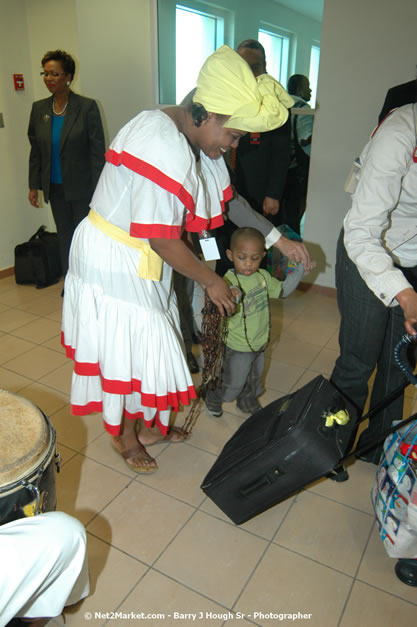 MBJ Airports Limited Welcomes WestJet Airlines - Inaugural Scheduled Service From Toronto Pearsons International Airport - Monday, December 10, 2007 - Sangster International Airport - MBJ Airports Limited, Montego Bay, Jamaica W.I. - Photographs by Net2Market.com - Barry J. Hough Sr, Photographer - Negril Travel Guide, Negril Jamaica WI - http://www.negriltravelguide.com - info@negriltravelguide.com...!