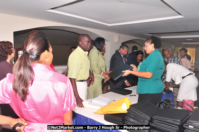 MBJ Airports Limited Welcomes Participants for 2008 ACI [Airports Council International] Airport Operations Seminar @ The Iberostar Hotel - Wednesday - Saturday, October 23 - 25, 2008 - MBJ Airports Limited, Montego Bay, St James, Jamaica - Photographs by Net2Market.com - Barry J. Hough Sr. Photojournalist/Photograper - Photographs taken with a Nikon D300 - Negril Travel Guide, Negril Jamaica WI - http://www.negriltravelguide.com - info@negriltravelguide.com...!