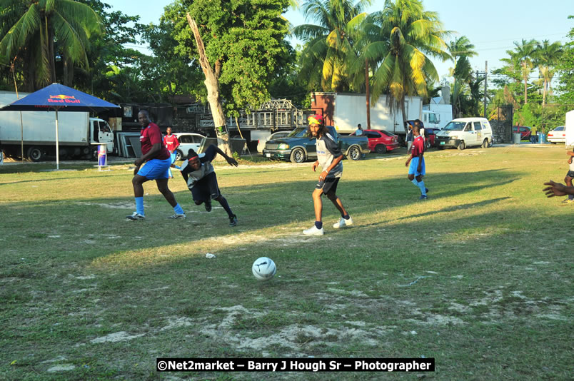 Marley Magic Traffic Jam - Celebrity Football @ Spring Break - Saturday, March 21, 2009 - Also Featuring: Kelley, Capleton, Junior Reid, Spragga Benz, Wayne Marshall, Munga, Romaine Virgo,Embee, Bango Herman, Flava K, Whisky Baggio, Andrew and Wadda Blood, Black Am I, Packa, Venue at Waz Beach, Norman Manley Boulevard, Negril Westmoreland, Jamaica - Saturday, March 21, 2009 - Photographs by Net2Market.com - Barry J. Hough Sr, Photographer/Photojournalist - Negril Travel Guide, Negril Jamaica WI - http://www.negriltravelguide.com - info@negriltravelguide.com...!