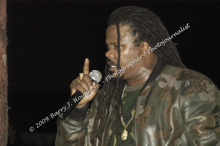  Luciano "Live in Concert" Negril Escape Resort & Spa, Openning Acts: Justice Merchant, and Timmi Burrell, Backing Band: JAH Messenjah, One Love Reggae Summer Series, West End, Negril, Westmoreland, Jamaica W.I. - Tuesday, August 11, 2009 - Photographs by Barry J. Hough Sr. Photojournalist/Photograper - Photographs taken with a Nikon D70, D100, or D300 - Negril Travel Guide, Negril Jamaica WI - http://www.negriltravelguide.com - info@negriltravelguide.com...!