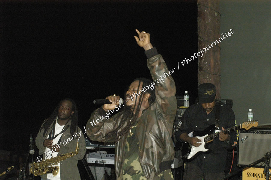  Luciano "Live in Concert" Negril Escape Resort & Spa, Openning Acts: Justice Merchant, and Timmi Burrell, Backing Band: JAH Messenjah, One Love Reggae Summer Series, West End, Negril, Westmoreland, Jamaica W.I. - Tuesday, August 11, 2009 - Photographs by Barry J. Hough Sr. Photojournalist/Photograper - Photographs taken with a Nikon D70, D100, or D300 - Negril Travel Guide, Negril Jamaica WI - http://www.negriltravelguide.com - info@negriltravelguide.com...!