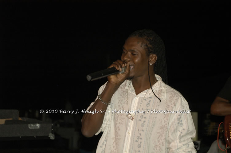 Chaka Demus & Pliers - Live In Concert @ Negril Escape Resort and Spa, December 8, 2009, One Love Drive, West End, Negril, Westmoreland, Jamaica W.I. - Photographs by Net2Market.com - Barry J. Hough Sr, Photographer/Photojournalist - Negril Travel Guide, Negril Jamaica WI - http://www.negriltravelguide.com - info@negriltravelguide.com...!