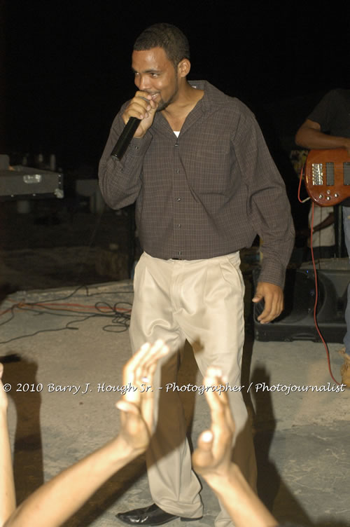 Chaka Demus & Pliers - Live In Concert @ Negril Escape Resort and Spa, December 8, 2009, One Love Drive, West End, Negril, Westmoreland, Jamaica W.I. - Photographs by Net2Market.com - Barry J. Hough Sr, Photographer/Photojournalist - Negril Travel Guide, Negril Jamaica WI - http://www.negriltravelguide.com - info@negriltravelguide.com...!