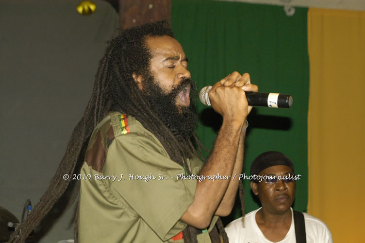 JAH Cure - Live In Concert @ Negril Escape Resort and Spa, December 15, 2009, One Love Drive, West End, Negril, Westmoreland, Jamaica W.I. - Photographs by Net2Market.com - Barry J. Hough Sr, Photographer/Photojournalist - Negril Travel Guide, Negril Jamaica WI - http://www.negriltravelguide.com - info@negriltravelguide.com...!