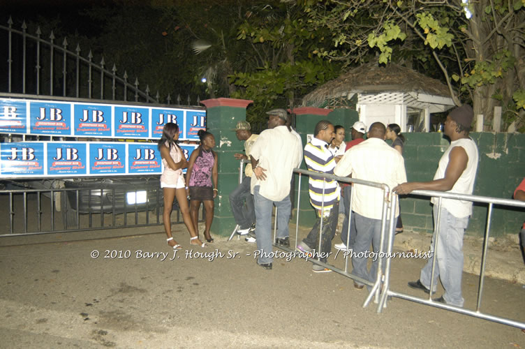 JAH Cure - Live In Concert @ Negril Escape Resort and Spa, December 15, 2009, One Love Drive, West End, Negril, Westmoreland, Jamaica W.I. - Photographs by Net2Market.com - Barry J. Hough Sr, Photographer/Photojournalist - Negril Travel Guide, Negril Jamaica WI - http://www.negriltravelguide.com - info@negriltravelguide.com...!