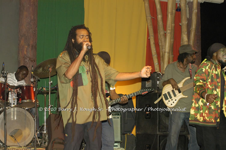 JAH Cure - Live In Concert @ Negril Escape Resort and Spa, December 15, 2009, One Love Drive, West End, Negril, Westmoreland, Jamaica W.I. - Photographs by Net2Market.com - Barry J. Hough Sr, Photographer/Photojournalist - Negril Travel Guide, Negril Jamaica WI - http://www.negriltravelguide.com - info@negriltravelguide.com...!