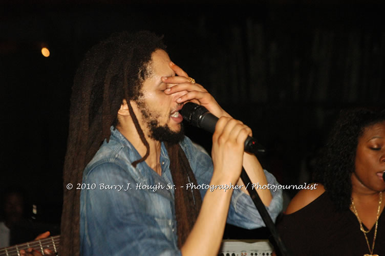 Julian Marley - Grammy Nominee & Son of the Legend Bob Marley - Live in Concert - Also featuring Ras Noble, Power Drill, Iron Head, & Robin Banks - Backing Band Roots Warrior, plus DJ Gemini @ One Love Reggae Concerts Series 09/10 @ Negril Escape Resort & Spa, February 2, 2010, One Love Drive, West End, Negril, Westmoreland, Jamaica W.I. - Photographs by Net2Market.com - Barry J. Hough Sr, Photographer/Photojournalist - The Negril Travel Guide - Negril's and Jamaica's Number One Concert Photography Web Site with over 40,000 Jamaican Concert photographs Published -  Negril Travel Guide, Negril Jamaica WI - http://www.negriltravelguide.com - info@negriltravelguide.com...!