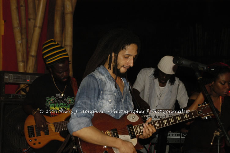 Julian Marley - Grammy Nominee & Son of the Legend Bob Marley - Live in Concert - Also featuring Ras Noble, Power Drill, Iron Head, & Robin Banks - Backing Band Roots Warrior, plus DJ Gemini @ One Love Reggae Concerts Series 09/10 @ Negril Escape Resort & Spa, February 2, 2010, One Love Drive, West End, Negril, Westmoreland, Jamaica W.I. - Photographs by Net2Market.com - Barry J. Hough Sr, Photographer/Photojournalist - The Negril Travel Guide - Negril's and Jamaica's Number One Concert Photography Web Site with over 40,000 Jamaican Concert photographs Published -  Negril Travel Guide, Negril Jamaica WI - http://www.negriltravelguide.com - info@negriltravelguide.com...!