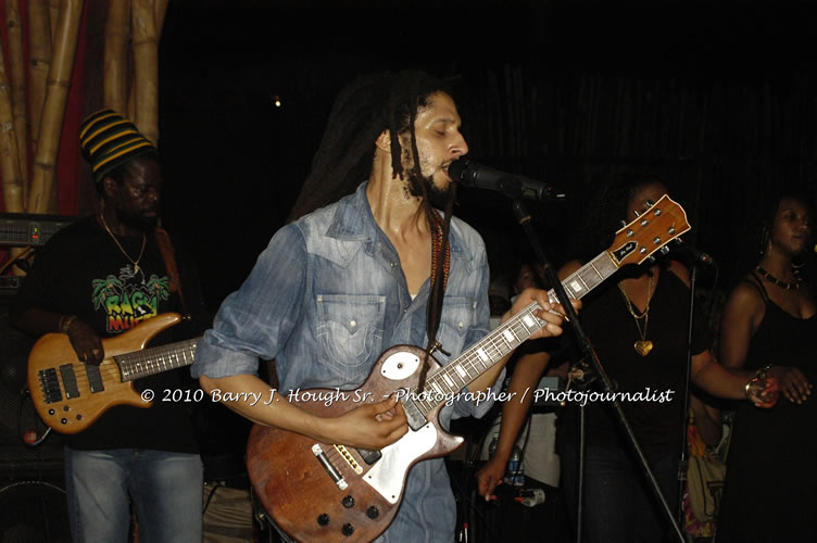 Julian Marley - Grammy Nominee & Son of the Legend Bob Marley - Live in Concert - Also featuring Ras Noble, Power Drill, Iron Head, & Robin Banks - Backing Band Roots Warrior, plus DJ Gemini @ One Love Reggae Concerts Series 09/10 @ Negril Escape Resort & Spa, February 2, 2010, One Love Drive, West End, Negril, Westmoreland, Jamaica W.I. - Photographs by Net2Market.com - Barry J. Hough Sr, Photographer/Photojournalist - The Negril Travel Guide - Negril's and Jamaica's Number One Concert Photography Web Site with over 40,000 Jamaican Concert photographs Published -  Negril Travel Guide, Negril Jamaica WI - http://www.negriltravelguide.com - info@negriltravelguide.com...!