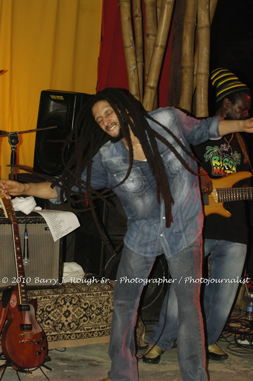 Julian Marley - Grammy Nominee & Son of the Legend Bob Marley - Live in Concert - Also featuring Ras Noble, Power Drill, Iron Head, & Robin Banks - Backing Band Roots Warrior, plus DJ Gemini @ One Love Reggae Concerts Series 09/10 @ Negril Escape Resort & Spa, February 2, 2010, One Love Drive, West End, Negril, Westmoreland, Jamaica W.I. - Photographs by Net2Market.com - Barry J. Hough Sr, Photographer/Photojournalist - The Negril Travel Guide - Negril's and Jamaica's Number One Concert Photography Web Site with over 40,000 Jamaican Concert photographs Published -  Negril Travel Guide, Negril Jamaica WI - http://www.negriltravelguide.com - info@negriltravelguide.com...!