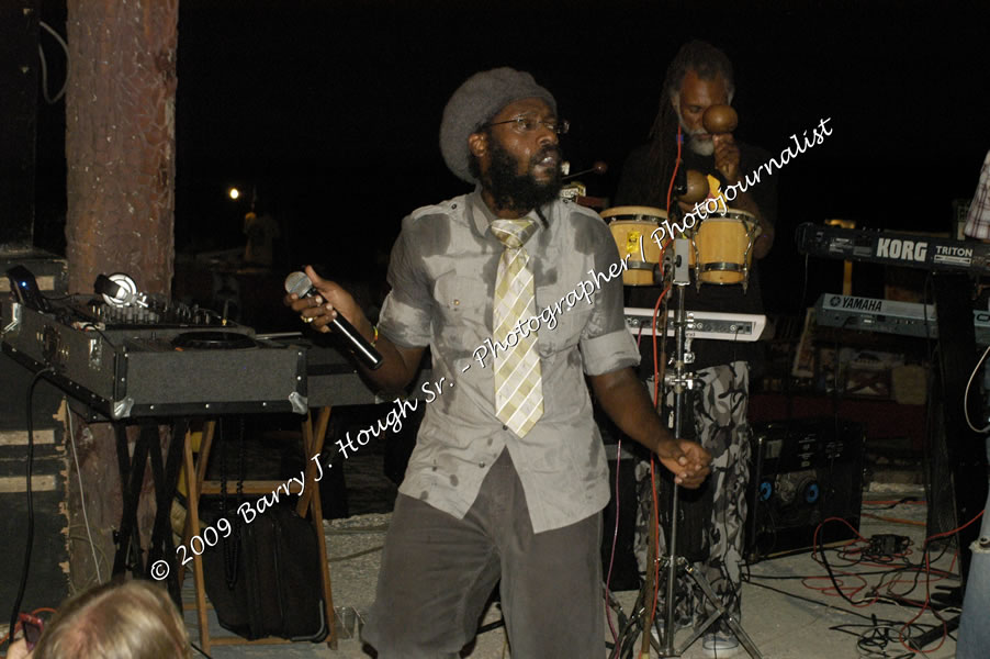  Tarrus Riley - Live in Concert - at the One Love Reggae Concert Series 09/10 @ Negril Escape Resort & Spa - Also Featuring: Mistic Bowie, Monday Justice, Cash, Dean Frazier - DJ Gemini - MC Oliver Cargill, Negril Escape Resort & Spa, One Love Drive, West End, Negril, Westmoreland, Jamaica W.I. - Tuesday, November 17, 2009 - Photographs by Net2Market.com - Barry J. Hough Sr, Photographer / Photojournalist - Photos taken with a Nikon D70, D100, or D300 - Negril Travel Guide, Negril Jamaica WI - http://www.negriltravelguide.com - info@negriltravelguide.com...!