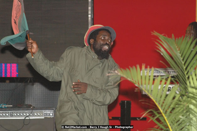 Richie Spice at Tru-Juice Rebel Salute 2008 - The 15th staging of Tru-Juice Rebel Salute, Saturday, January 12, 2008, Port Kaiser Sports Club, St. Elizabeth, Jamaica W.I. - Photographs by Net2Market.com - Barry J. Hough Sr, Photographer - Negril Travel Guide, Negril Jamaica WI - http://www.negriltravelguide.com - info@negriltravelguide.com...!