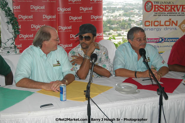 LL Cool J - Shaggy - Press Conference @ Richmond Hill Inn, Montego Bay - Red Stripe Reggae Sumfest at Catherine Hall, Montego Bay, St James, Jamaica W.I. - Negril Travel Guide.com, Negril Jamaica WI - http://www.negriltravelguide.com - info@negriltravelguide.com...!