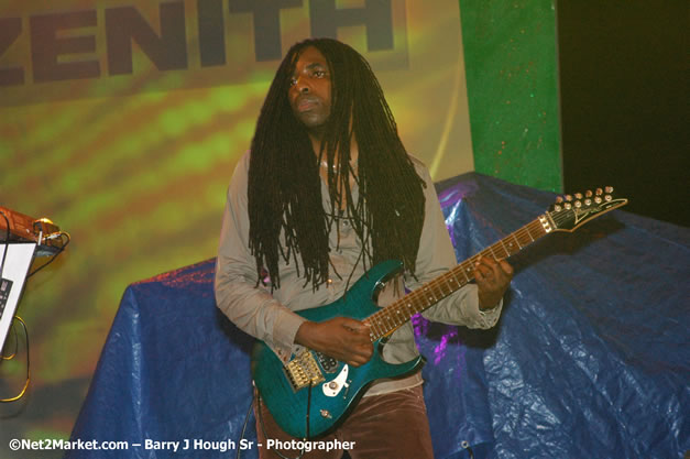 Tanya Stephens - Red Stripe Reggae Sumfest 2007 - Zenith - Saturday, July 21, 2007 - Catherine Hall, Montego Bay, St James, Jamaica W.I. - Negril Travel Guide, Negril Jamaica WI - http://www.negriltravelguide.com - info@negriltravelguide.com...!