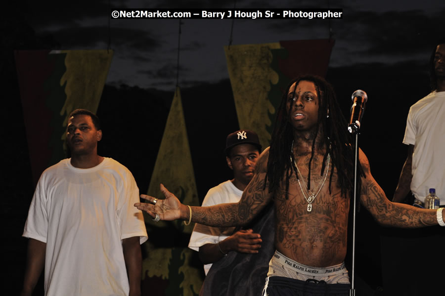 Lil Wayne @ Red Stripe Reggae Sumfest 2008 International Night 2, Catherine Hall, Montego Bay - Saturday, July 19, 2008 - Reggae Sumfest 2008 July 13 - July 19, 2008 - Photographs by Net2Market.com - Barry J. Hough Sr. Photojournalist/Photograper - Photographs taken with a Nikon D300 - Negril Travel Guide, Negril Jamaica WI - http://www.negriltravelguide.com - info@negriltravelguide.com...!