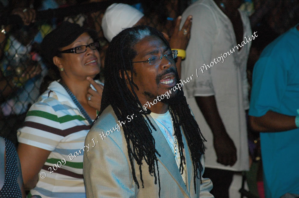 Tarrus Riley @ Reggae Sumfest 2009 - International Night 2 - Reggae Sumfest 2009,Catherine Hall, Montego Bay, St. James, Jamaica W.I. - Saturday, July 25, 2009 - Reggae Sumfest 2009, July 19 - 25, 2009 - Photographs by Net2Market.com - Barry J. Hough Sr. Photojournalist/Photograper - Photographs taken with a Nikon D70, D100, or D300 - Negril Travel Guide, Negril Jamaica WI - http://www.negriltravelguide.com - info@negriltravelguide.com...!