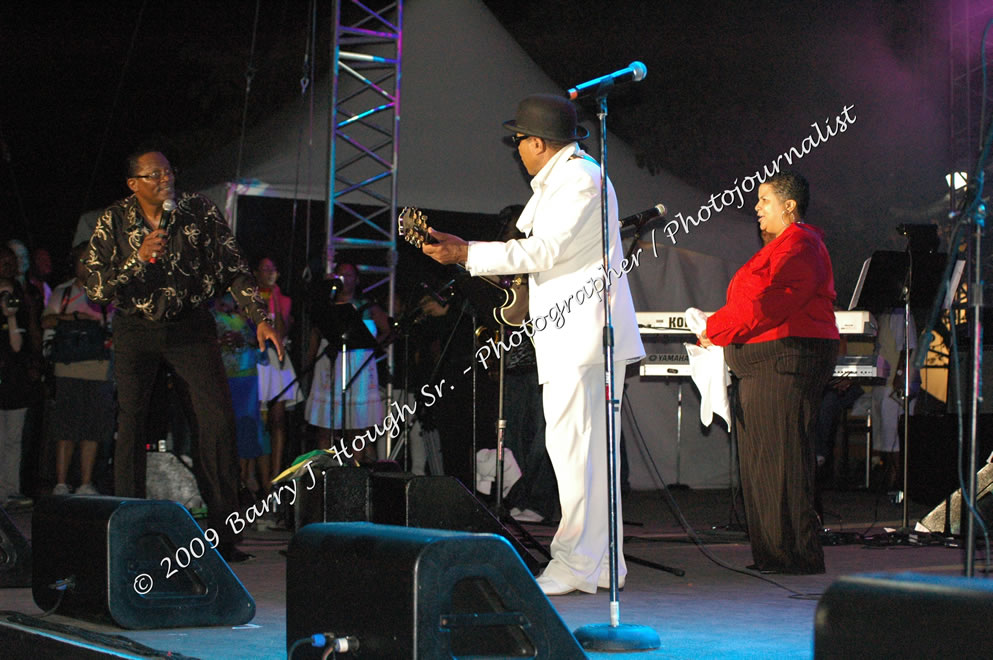 Tito Jackson @ Reggae Sumfest 2009 - International Night 2 - Tito Jackson, brother of the late King of Pop Michael Jackson performed live at Reggae Sumfest 2009. Reggae Sumfest 2009,Catherine Hall, Montego Bay, St. James, Jamaica W.I. - Saturday, July 25, 2009 - Reggae Sumfest 2009, July 19 - 25, 2009 - Photographs by Net2Market.com - Barry J. Hough Sr. Photojournalist/Photograper - Photographs taken with a Nikon D70, D100, or D300 - Negril Travel Guide, Negril Jamaica WI - http://www.negriltravelguide.com - info@negriltravelguide.com...!