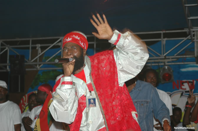 Capleton - Spring Break 2005 -  6th Anniversary - All Day - All Night - Photo Gallery - Sunday, March 13th - Long Bay Beach, Negril Jamaica - Negril Travel Guide, Negril Jamaica WI - http://www.negriltravelguide.com - info@negriltravelguide.com...!