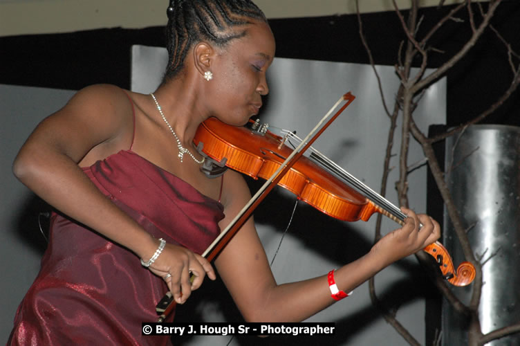 The Ministry of Tourism - Tourism Service Excellence Awards Ceremony held at the Ritz Carlton Rose Rall Golf and Spa Resort, Montego Bay on Friday, April 24, 2009 - Photographs by Net2Market.com - Barry J. Hough Sr. Photojournalist/Photograper - Photographs taken with a Nikon D300 - Negril Travel Guide, Negril Jamaica WI - http://www.negriltravelguide.com - info@negriltravelguide.com...!