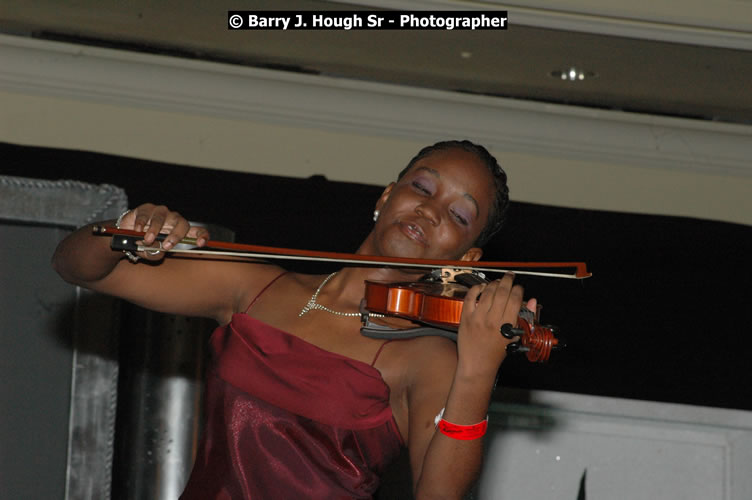 The Ministry of Tourism - Tourism Service Excellence Awards Ceremony held at the Ritz Carlton Rose Rall Golf and Spa Resort, Montego Bay on Friday, April 24, 2009 - Photographs by Net2Market.com - Barry J. Hough Sr. Photojournalist/Photograper - Photographs taken with a Nikon D300 - Negril Travel Guide, Negril Jamaica WI - http://www.negriltravelguide.com - info@negriltravelguide.com...!