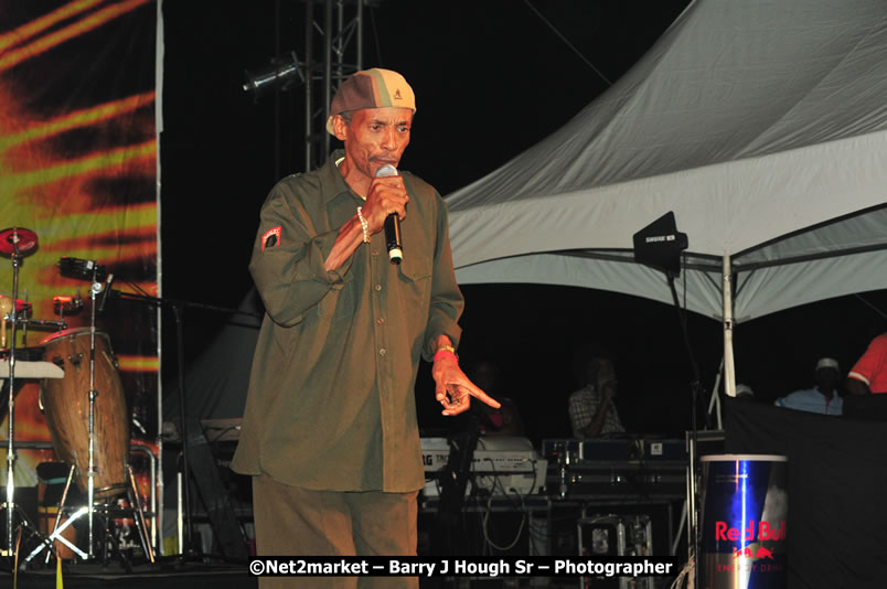 Unite The People An International Reggae Fest, Featuring: Beres Hammond, Coco T, Queen Ifrica, Khalil, Cameal Davis, Iley Dread, Rochelle, Geoffrey Star, Ras Penco, Kool DeLoy, Otis Gayle, J.McKay, Tiney Winey, Venue at Norman Manley Boulevard, Negril, Westmoreland, Jamaica - Saturday, April 4, 2009 - Photographs by Net2Market.com - Barry J. Hough Sr, Photographer/Photojournalist - Negril Travel Guide, Negril Jamaica WI - http://www.negriltravelguide.com - info@negriltravelguide.com...!