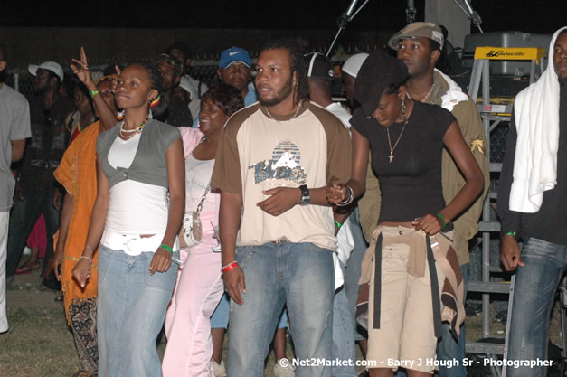 Ljahman Levi @ Western Consciousness 2007 - Presented by King of Kings Productons - Saturday, April 28, 2007 - Llandilo Cultural Centre, Savanna-La-Mar, Westmoreland, Jamaica W.I. - Negril Travel Guide, Negril Jamaica WI - http://www.negriltravelguide.com - info@negriltravelguide.com...!