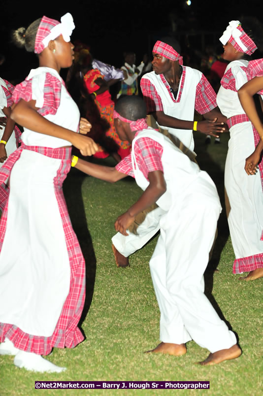 Jamaica's Athletes Celebration - Western Olympics Sports Gala & Trelawny Homecoming - Wednesday, October 8, 2008 - Photographs by Net2Market.com - Barry J. Hough Sr. Photojournalist/Photograper - Photographs taken with a Nikon D300 - Negril Travel Guide, Negril Jamaica WI - http://www.negriltravelguide.com - info@negriltravelguide.com...!