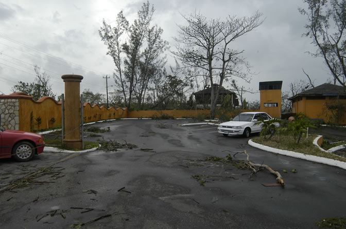 W orld Famous - Rick's Cafe - Negril's West End Cliffs - After Ivan - Negril Travel Guide, Negril Jamaica WI - http://www.negriltravelguide.com - info@negriltravelguide.com...!